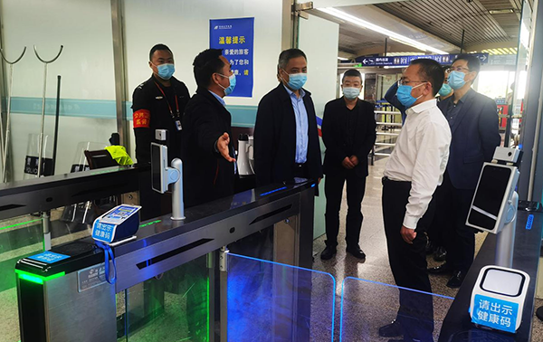 1650597187834085.png 經(jīng)開區(qū)黨工委到綿陽機場調(diào)研疫情防控工作.png