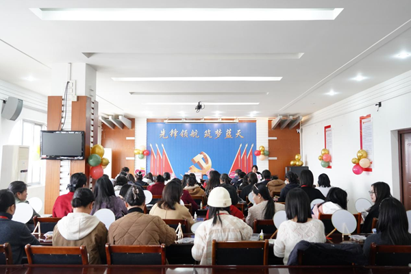 綻放巾幗風(fēng)采  點(diǎn)亮女性力量 丨綿陽機(jī)場(chǎng)開展&ldquo;三八節(jié)&rdquo;系列活動(dòng)